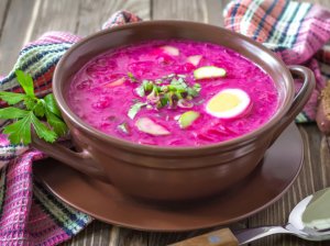 Šaltibarščiais aplink pasaulį - 9 skaniausi šaltų sriubų receptai