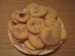 Pūkūčių sausainiai su aguonomis