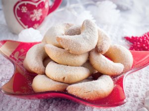 Austriški vaniliniai Kalėdiniai sausainiai Pasagėlės (Vanillekipferl)
