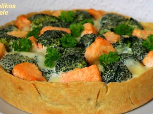 Pyragas su lašiša ir brokoliais