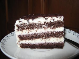 Kakavinis šokoladinis tortas su varške
