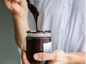 Naminis šokoladinis riešutų kremas be cukraus
