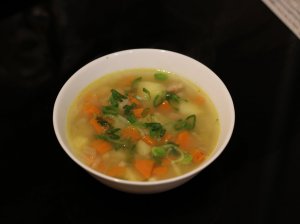 Veganiška daržovių sriuba