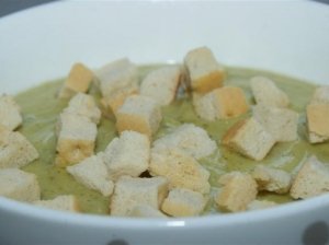 Trinta brokolių sriuba
