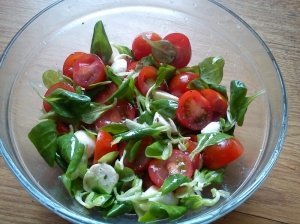 Vasariškos salotas