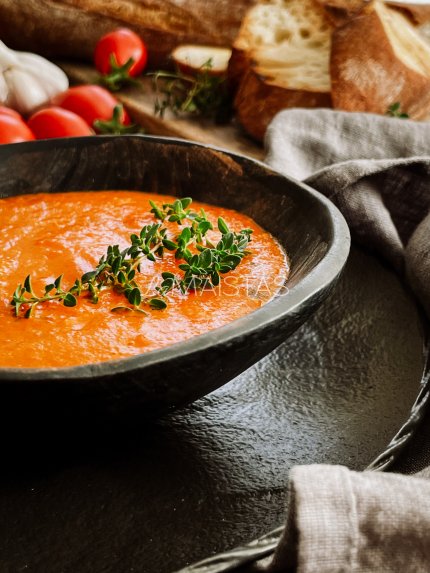 Keptų pomidorų trinta sriuba